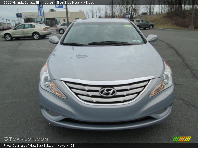 Iridescent Silver Blue Metallic / Black 2011 Hyundai Sonata SE
