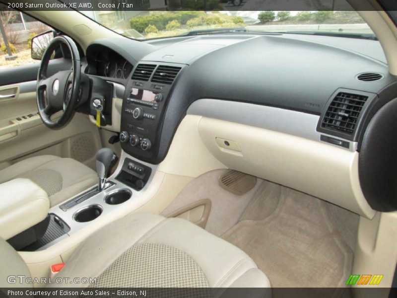 Cocoa / Tan 2008 Saturn Outlook XE AWD
