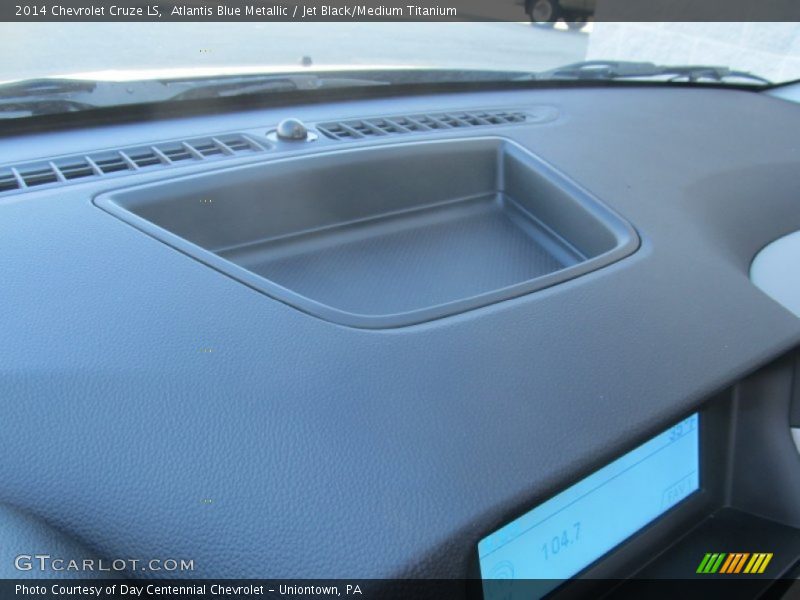 Atlantis Blue Metallic / Jet Black/Medium Titanium 2014 Chevrolet Cruze LS