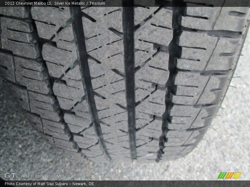 Silver Ice Metallic / Titanium 2012 Chevrolet Malibu LS