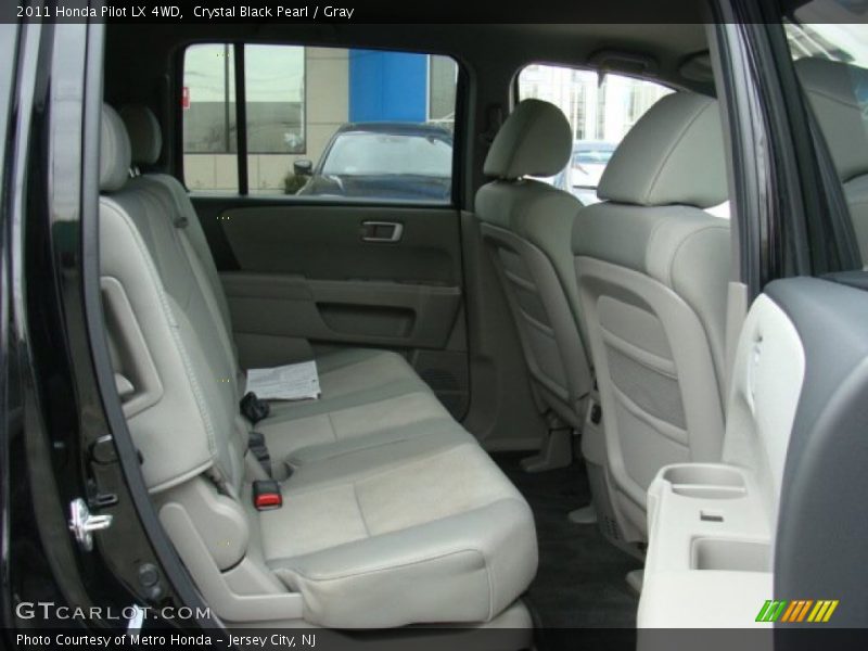 Crystal Black Pearl / Gray 2011 Honda Pilot LX 4WD