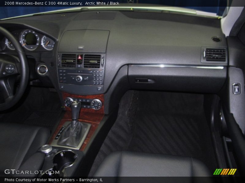 Arctic White / Black 2008 Mercedes-Benz C 300 4Matic Luxury