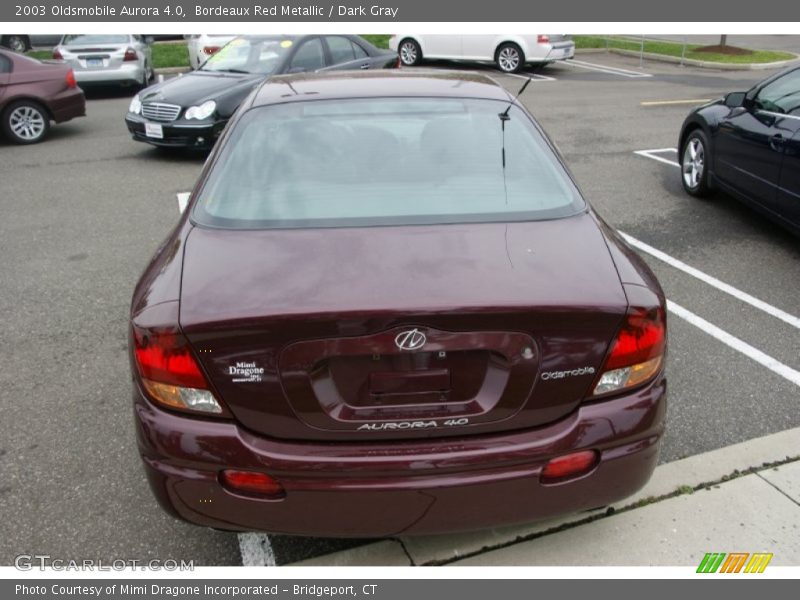 Bordeaux Red Metallic / Dark Gray 2003 Oldsmobile Aurora 4.0