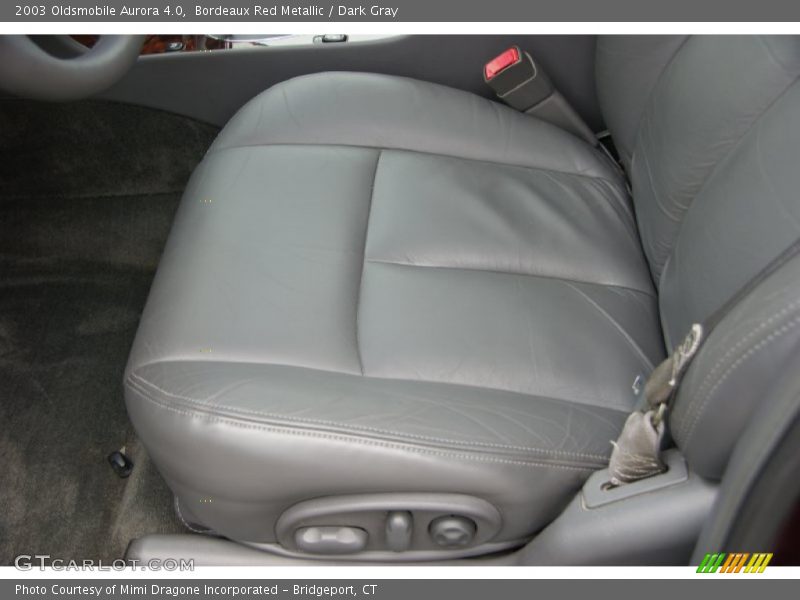 Front Seat of 2003 Aurora 4.0