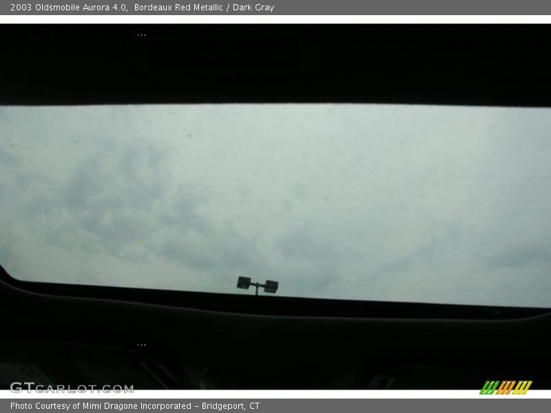 Bordeaux Red Metallic / Dark Gray 2003 Oldsmobile Aurora 4.0