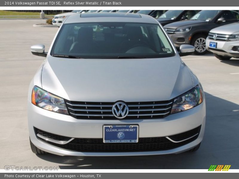 Reflex Silver Metallic / Titan Black 2014 Volkswagen Passat TDI SE