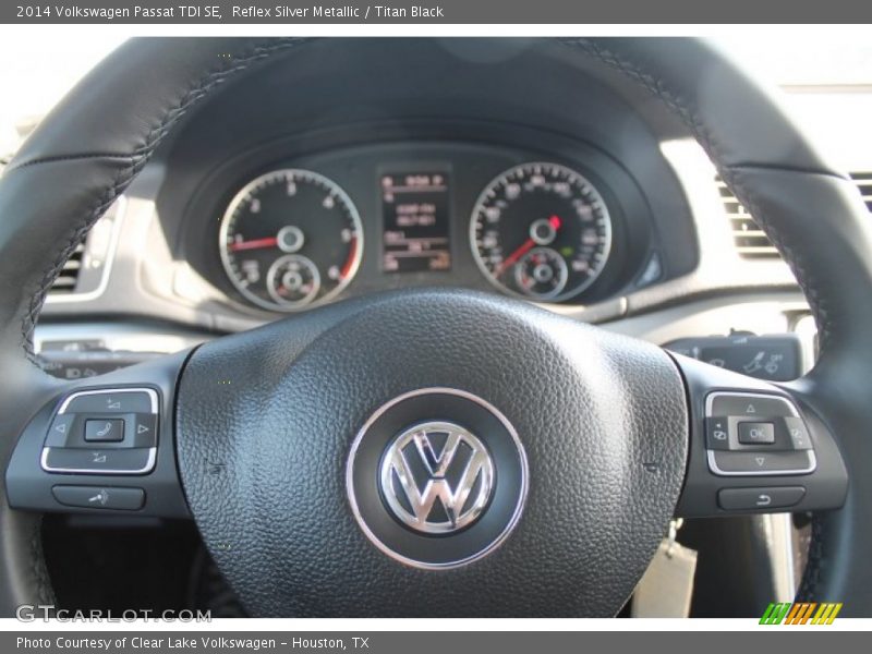 Reflex Silver Metallic / Titan Black 2014 Volkswagen Passat TDI SE