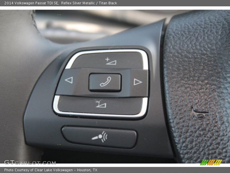 Reflex Silver Metallic / Titan Black 2014 Volkswagen Passat TDI SE