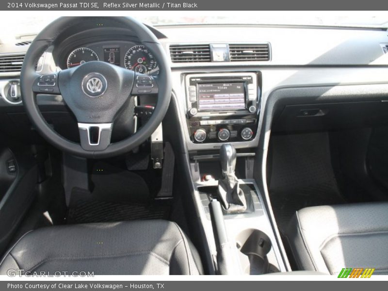 Reflex Silver Metallic / Titan Black 2014 Volkswagen Passat TDI SE