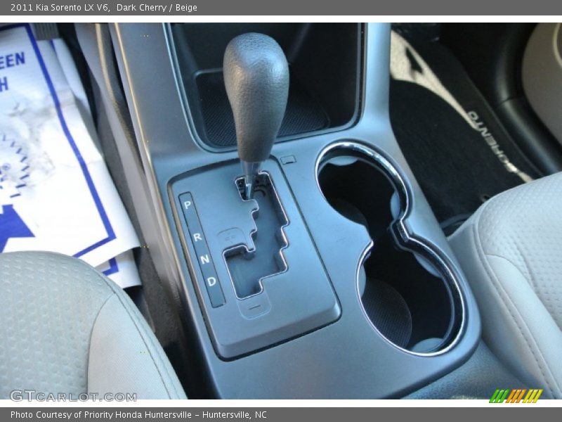 Dark Cherry / Beige 2011 Kia Sorento LX V6