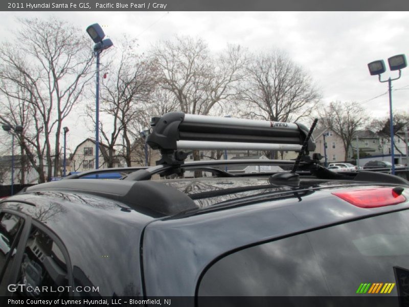 Pacific Blue Pearl / Gray 2011 Hyundai Santa Fe GLS