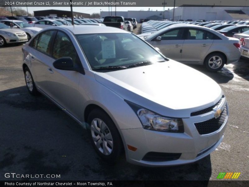 Silver Ice Metallic / Jet Black/Medium Titanium 2014 Chevrolet Cruze LS