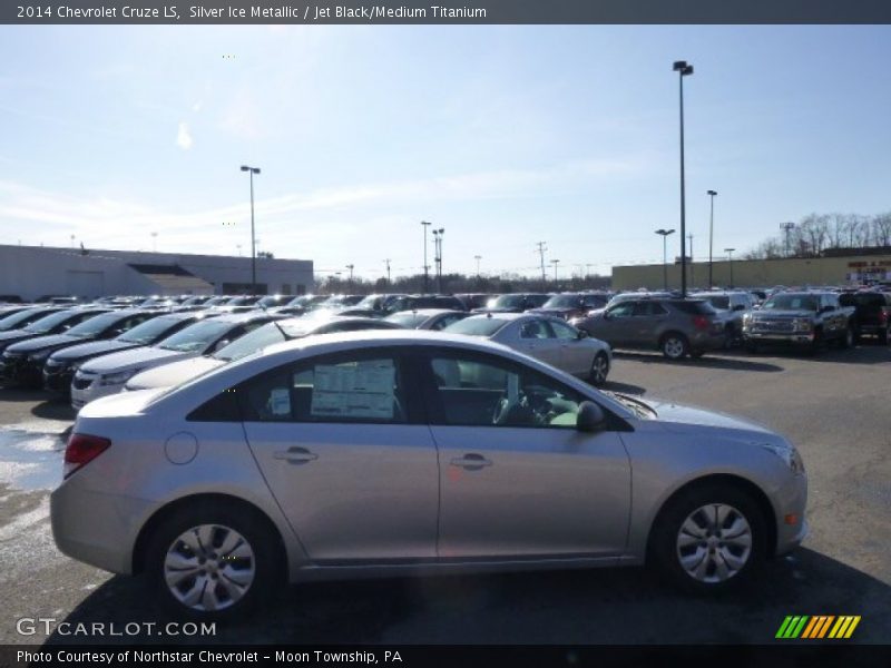 Silver Ice Metallic / Jet Black/Medium Titanium 2014 Chevrolet Cruze LS