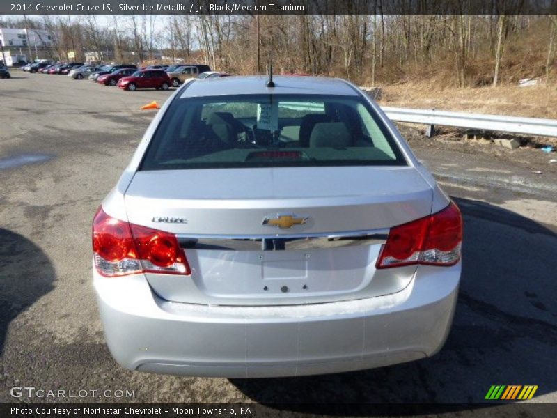 Silver Ice Metallic / Jet Black/Medium Titanium 2014 Chevrolet Cruze LS