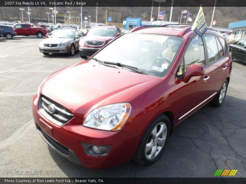 Volcanic Red / Beige 2007 Kia Rondo LX V6