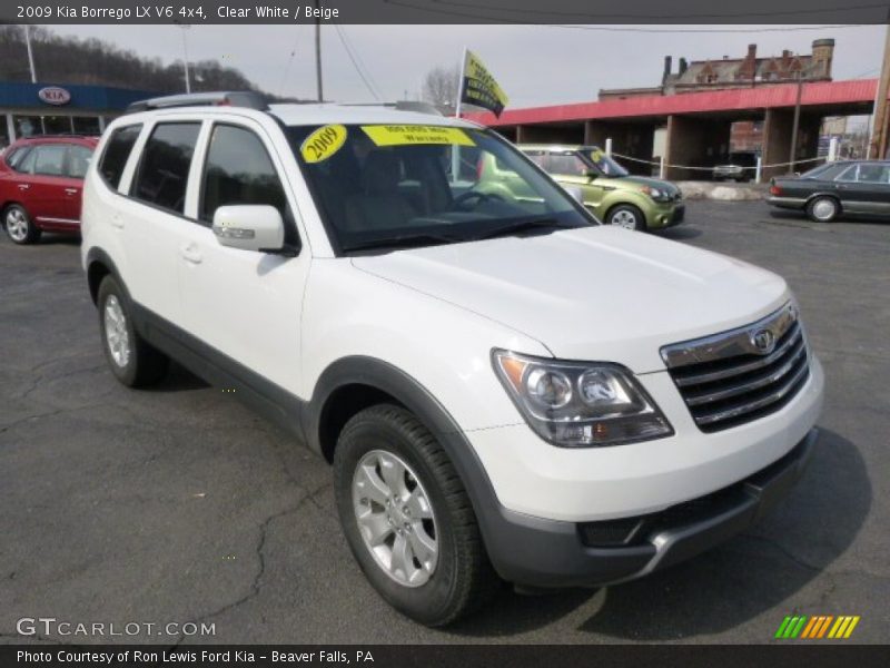 Clear White / Beige 2009 Kia Borrego LX V6 4x4