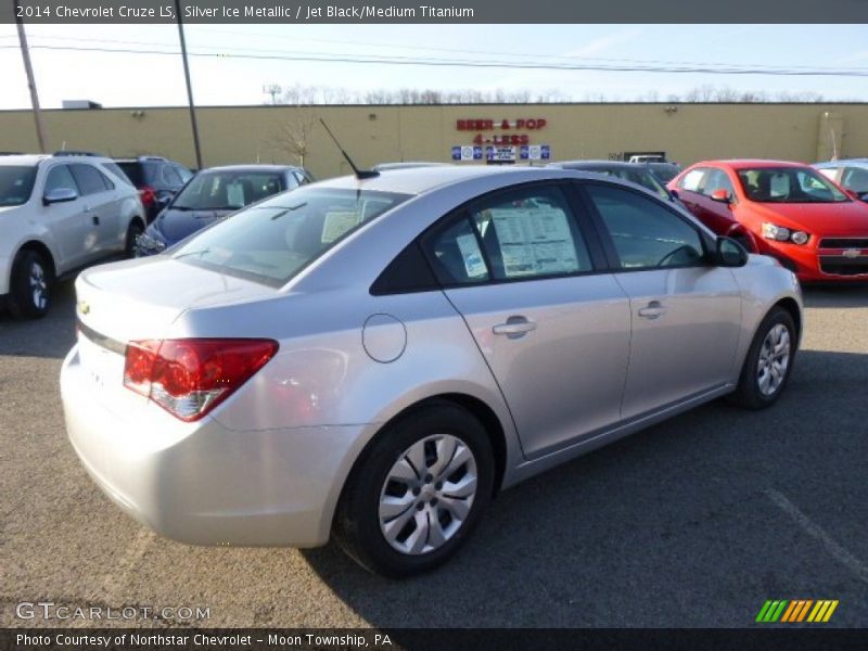 Silver Ice Metallic / Jet Black/Medium Titanium 2014 Chevrolet Cruze LS