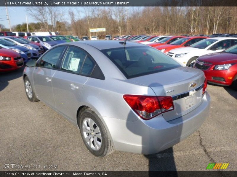 Silver Ice Metallic / Jet Black/Medium Titanium 2014 Chevrolet Cruze LS