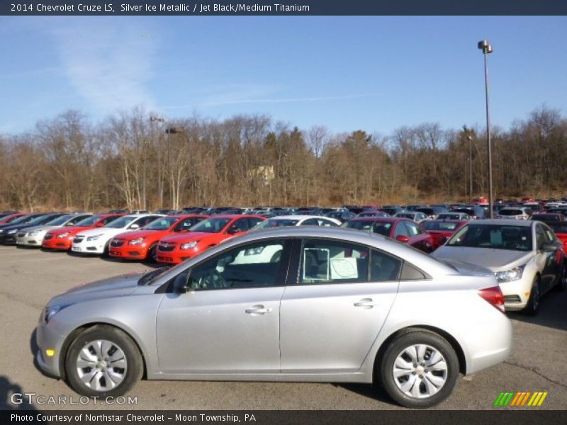 Silver Ice Metallic / Jet Black/Medium Titanium 2014 Chevrolet Cruze LS