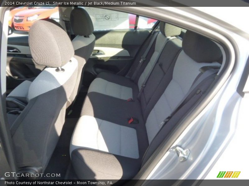 Silver Ice Metallic / Jet Black/Medium Titanium 2014 Chevrolet Cruze LS