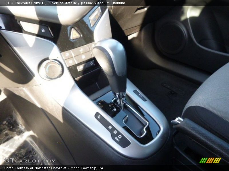 Silver Ice Metallic / Jet Black/Medium Titanium 2014 Chevrolet Cruze LS