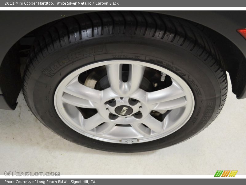 White Silver Metallic / Carbon Black 2011 Mini Cooper Hardtop