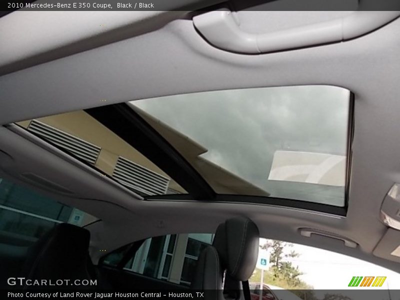 Sunroof of 2010 E 350 Coupe