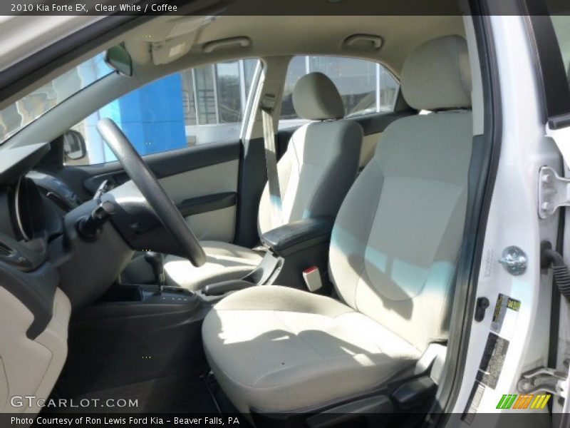 Clear White / Coffee 2010 Kia Forte EX