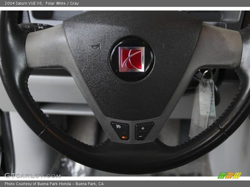 Polar White / Gray 2004 Saturn VUE V6