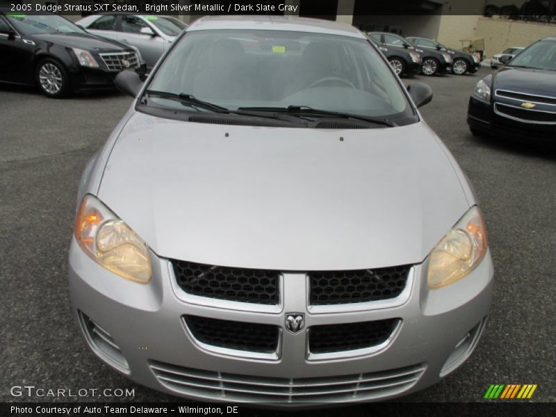 Bright Silver Metallic / Dark Slate Gray 2005 Dodge Stratus SXT Sedan