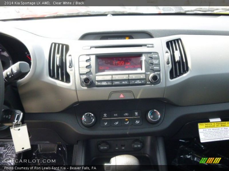 Clear White / Black 2014 Kia Sportage LX AWD