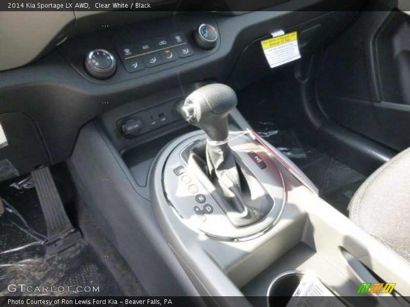 Clear White / Black 2014 Kia Sportage LX AWD