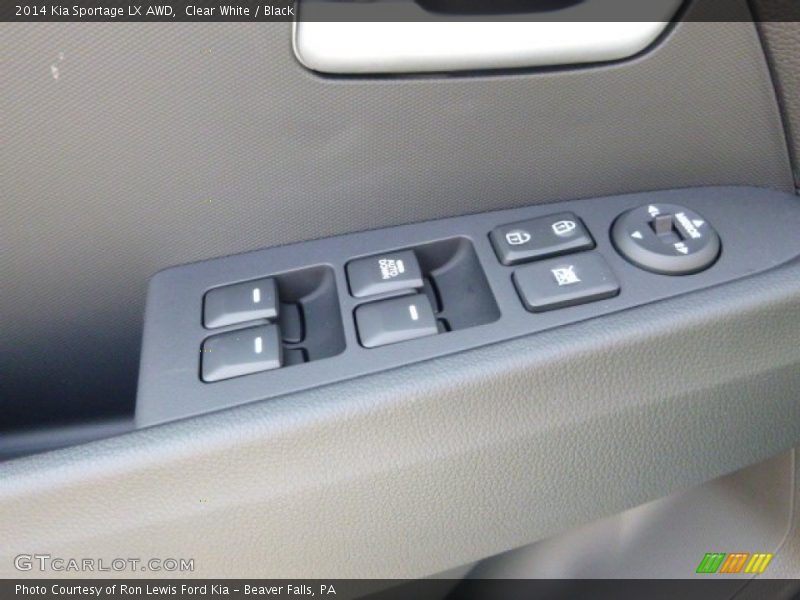 Clear White / Black 2014 Kia Sportage LX AWD
