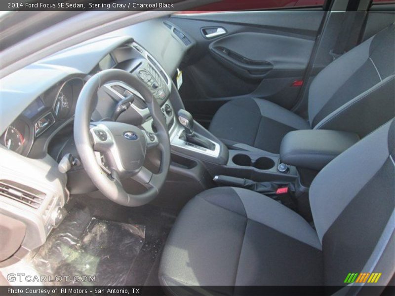 Sterling Gray / Charcoal Black 2014 Ford Focus SE Sedan