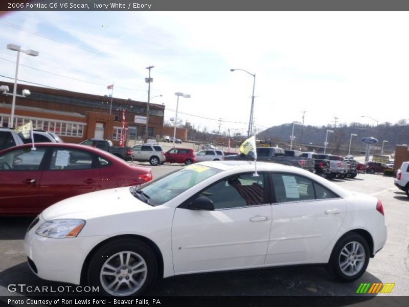 Ivory White / Ebony 2006 Pontiac G6 V6 Sedan