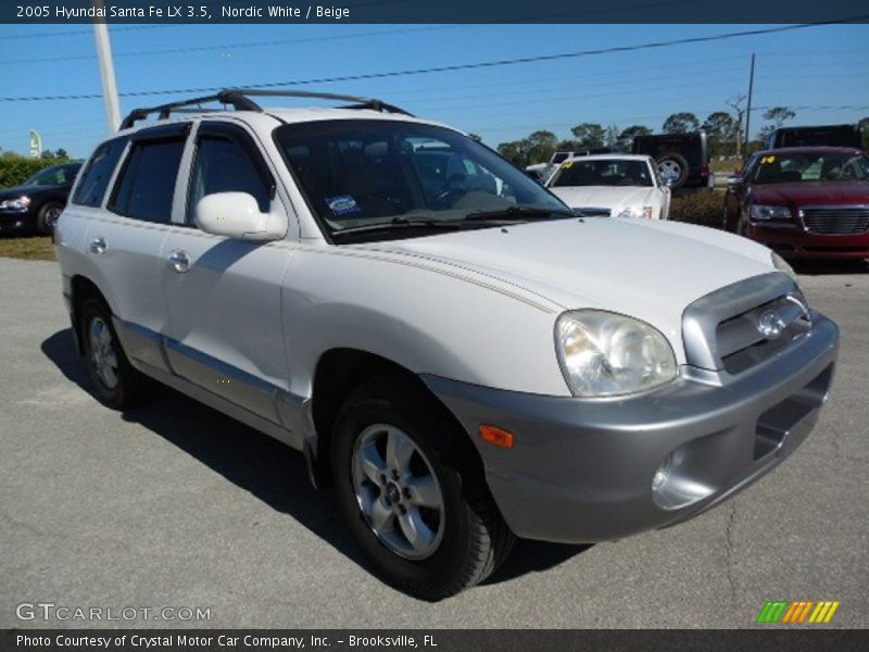 Front 3/4 View of 2005 Santa Fe LX 3.5