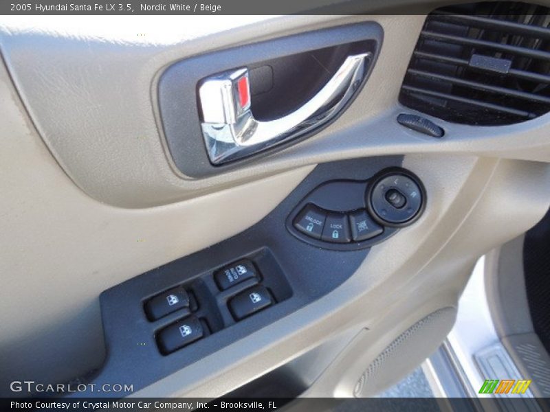 Nordic White / Beige 2005 Hyundai Santa Fe LX 3.5