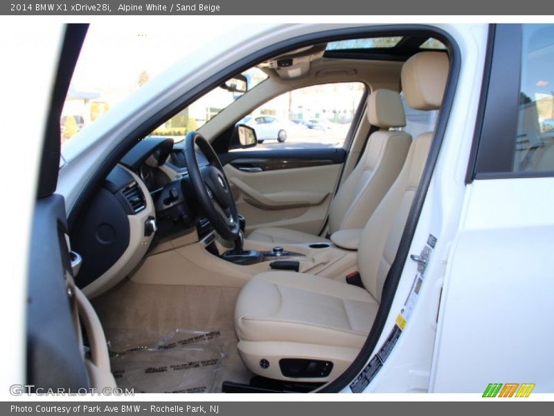 Alpine White / Sand Beige 2014 BMW X1 xDrive28i