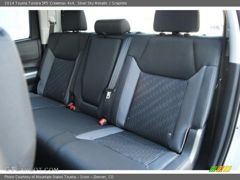 Silver Sky Metallic / Graphite 2014 Toyota Tundra SR5 Crewmax 4x4