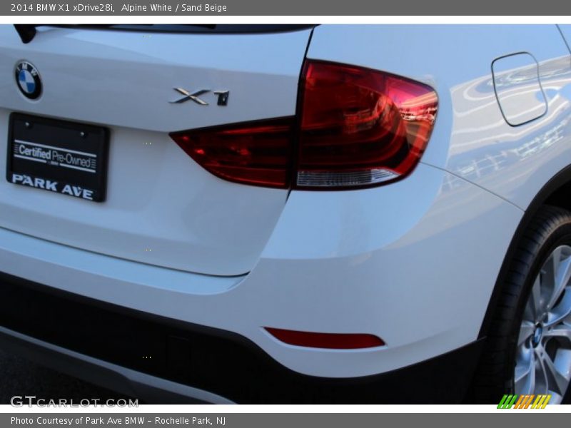 Alpine White / Sand Beige 2014 BMW X1 xDrive28i