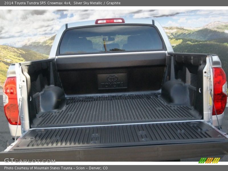 Silver Sky Metallic / Graphite 2014 Toyota Tundra SR5 Crewmax 4x4
