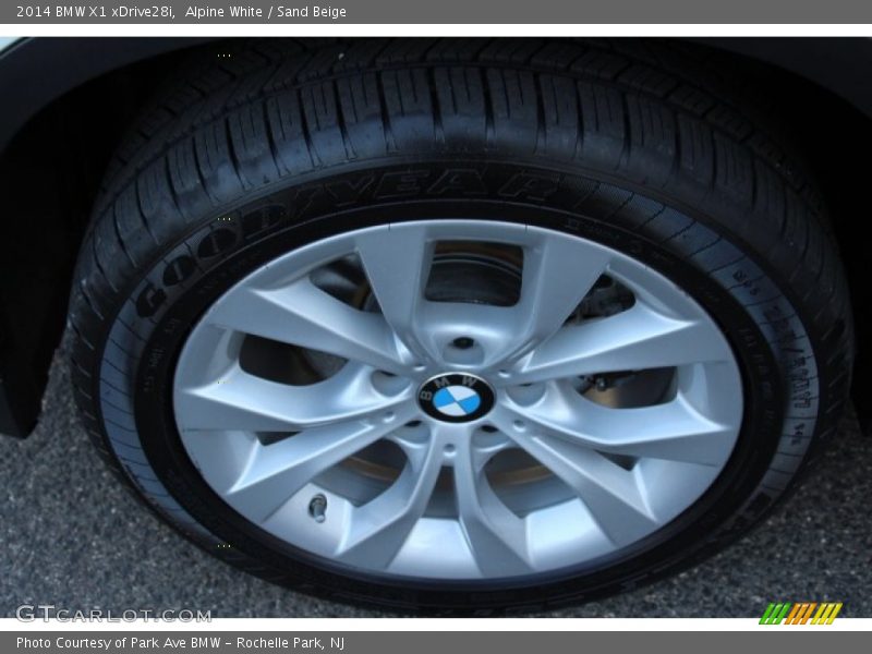 Alpine White / Sand Beige 2014 BMW X1 xDrive28i