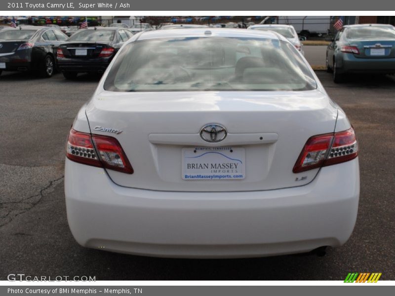 Super White / Ash 2011 Toyota Camry LE
