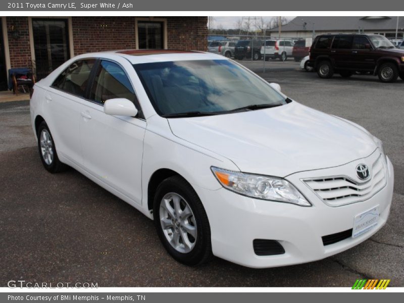 Super White / Ash 2011 Toyota Camry LE