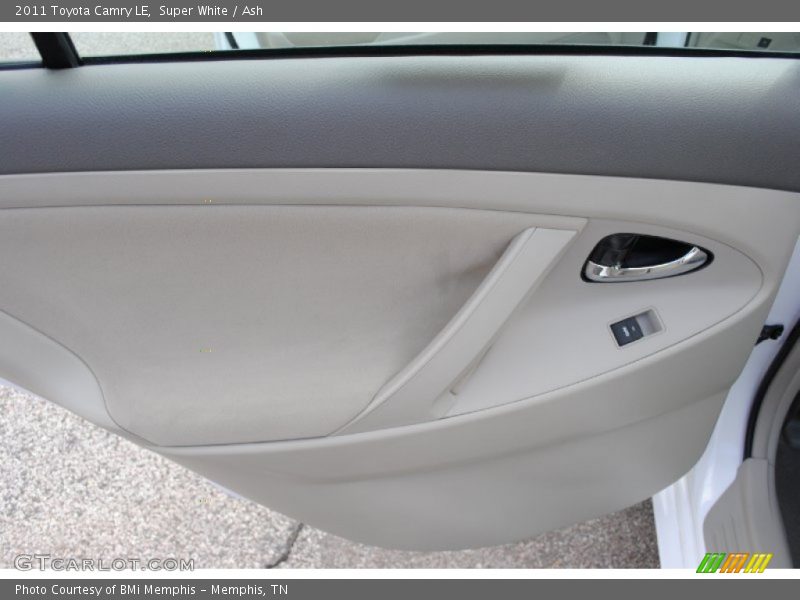 Super White / Ash 2011 Toyota Camry LE