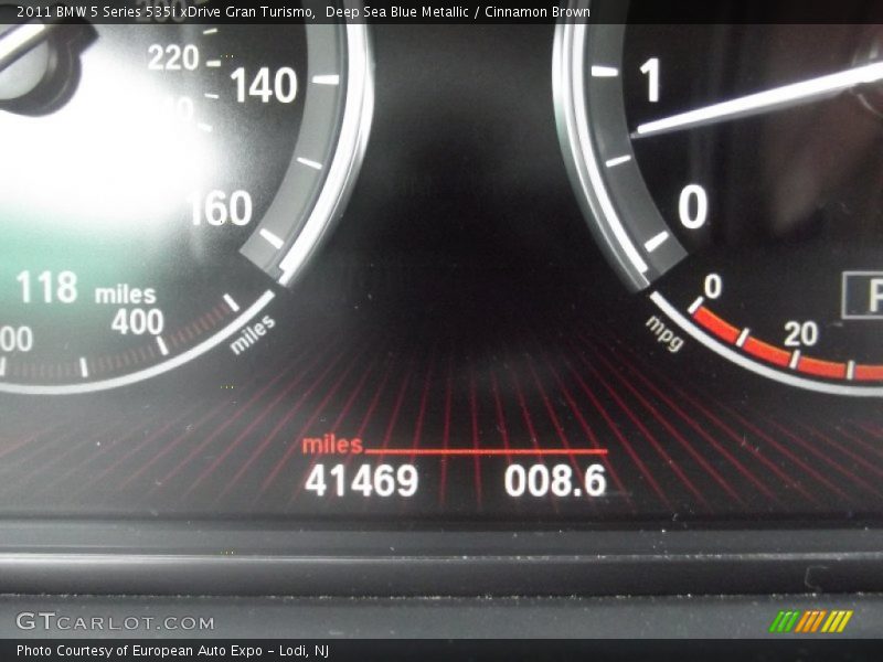 Deep Sea Blue Metallic / Cinnamon Brown 2011 BMW 5 Series 535i xDrive Gran Turismo