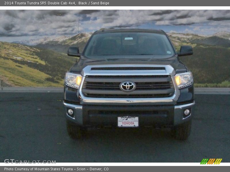 Black / Sand Beige 2014 Toyota Tundra SR5 Double Cab 4x4
