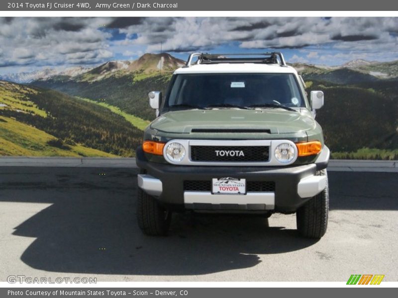 Army Green / Dark Charcoal 2014 Toyota FJ Cruiser 4WD