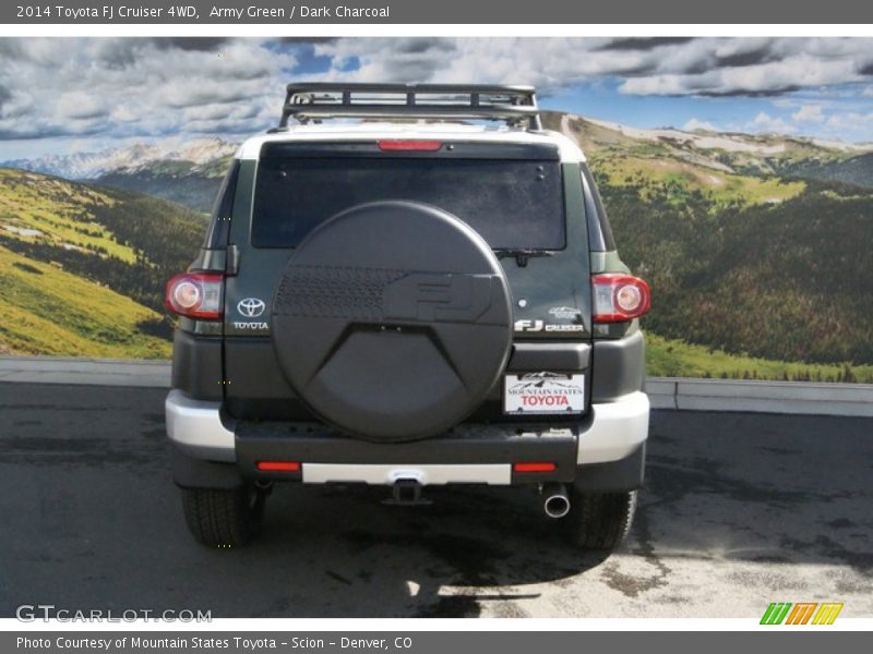 Army Green / Dark Charcoal 2014 Toyota FJ Cruiser 4WD