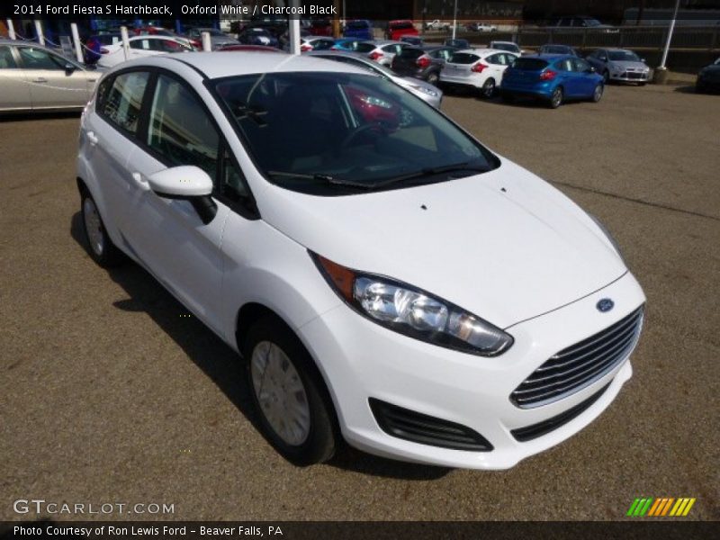 Oxford White / Charcoal Black 2014 Ford Fiesta S Hatchback